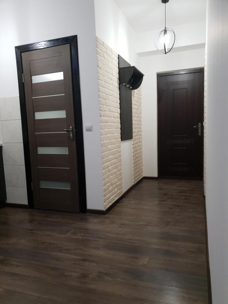 Travel Station Apartment Ivano Frankivsk Bagian luar foto